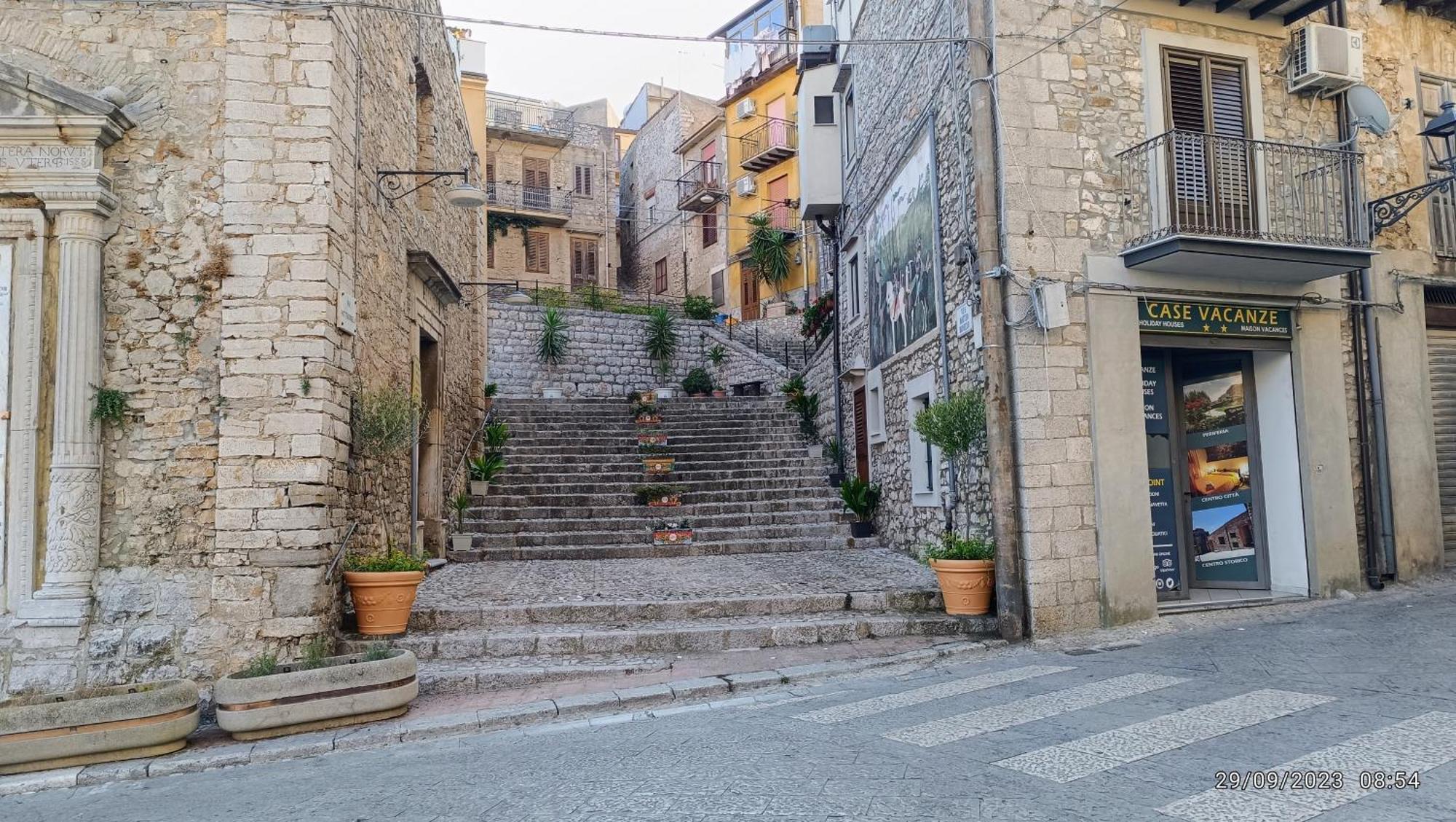 Casa Vacanze Caccamo Santa Lucia מראה חיצוני תמונה