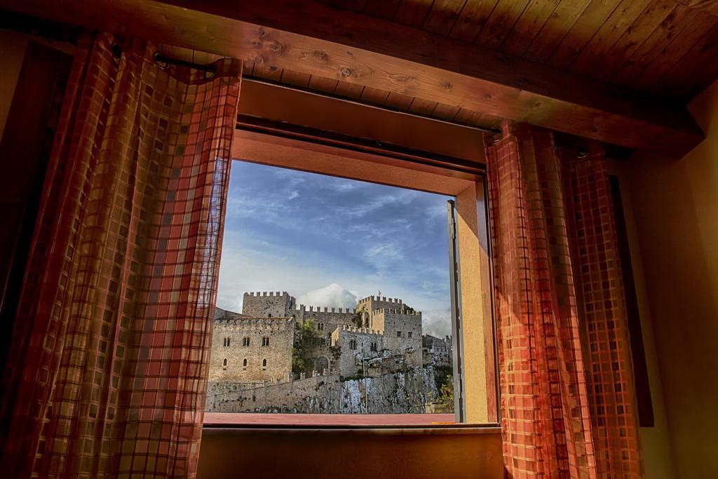 Casa Vacanze Caccamo Santa Lucia מראה חיצוני תמונה