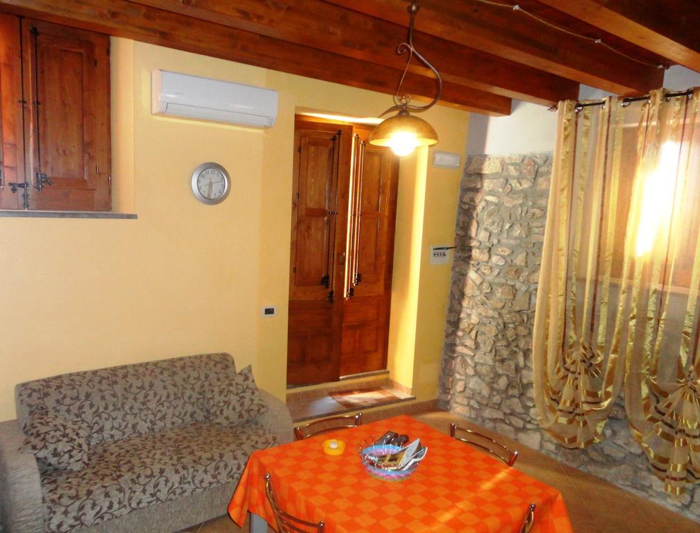 Casa Vacanze Caccamo Santa Lucia חדר תמונה