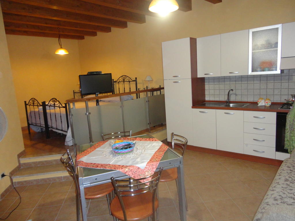 Casa Vacanze Caccamo Santa Lucia חדר תמונה